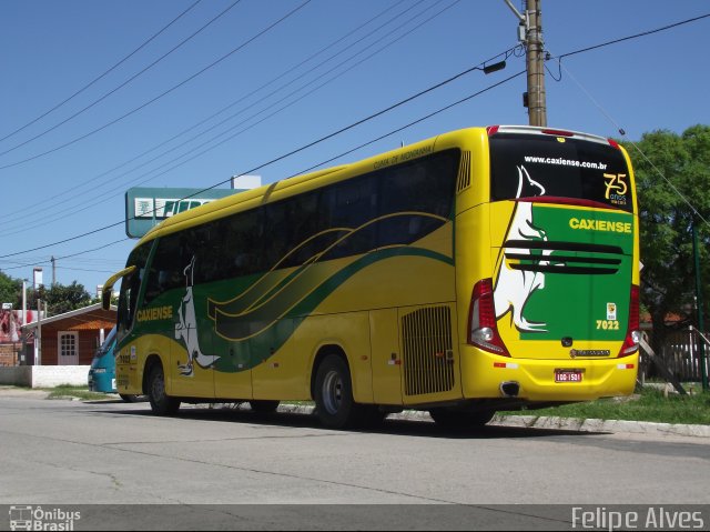 Expresso Caxiense 7022 na cidade de Pelotas, Rio Grande do Sul, Brasil, por Felipe Alves. ID da foto: 2181743.