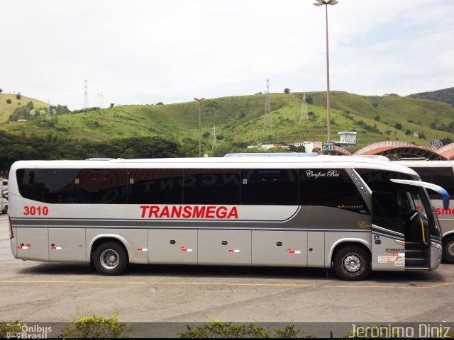 Locadora Transmega Executiva 3010 na cidade de Aparecida, São Paulo, Brasil, por Jerônimo Diniz. Número da foto: #2179581.