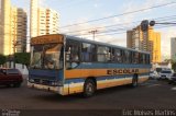 Escolares HQH4645 na cidade de Campo Grande, Mato Grosso do Sul, Brasil, por Eric Moises Martins. Número da foto: #2179357.