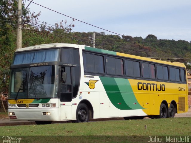 Empresa Gontijo de Transportes 5845 na cidade de Belo Horizonte, Minas Gerais, Brasil, por Júlio  Mandelli. Número da foto: #2181864.