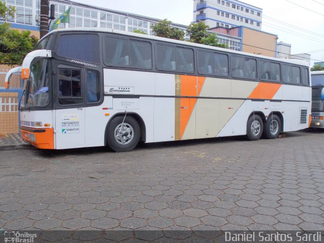 Ônibus Particulares 113 na cidade de Praia Grande, São Paulo, Brasil, por Daniel Santos Sardi. Número da foto: #2189390.