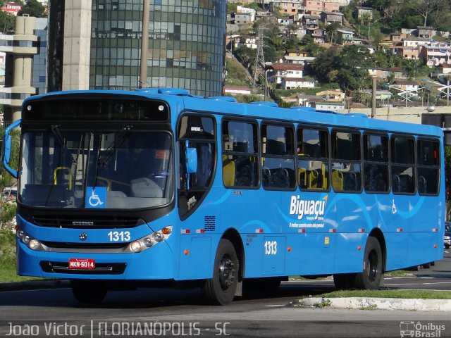 Biguaçu Transportes Coletivos Administração e Participação 1313 na cidade de Florianópolis, Santa Catarina, Brasil, por João Victor. ID da foto: 2189862.