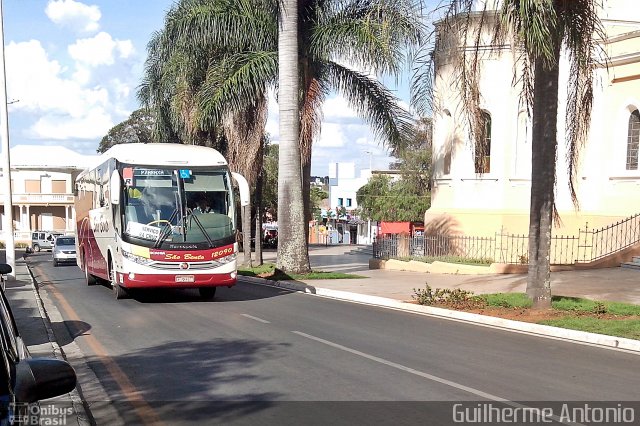 Viação São Bento Ribeirão Preto 12090 na cidade de Araxá, Minas Gerais, Brasil, por Guilherme Antonio. Número da foto: #2189972.