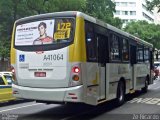 Real Auto Ônibus A41064 na cidade de Rio de Janeiro, Rio de Janeiro, Brasil, por Zé Ricardo Reis. Número da foto: #:id.