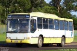 Ônibus Particulares 613 na cidade de Assis, São Paulo, Brasil, por Francisco Ivano. ID da foto: :id.