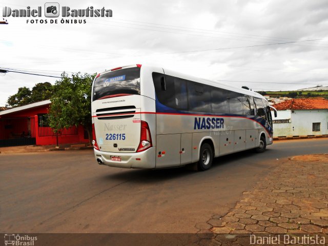 Viação Nasser 226115 na cidade de Guaranésia, Minas Gerais, Brasil, por Daniel Bautista. Número da foto: #2196037.