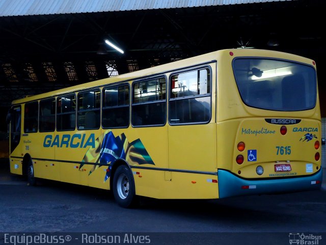Viação Garcia 7615 na cidade de Paranavaí, Paraná, Brasil, por Robson Alves. Número da foto: #2199425.