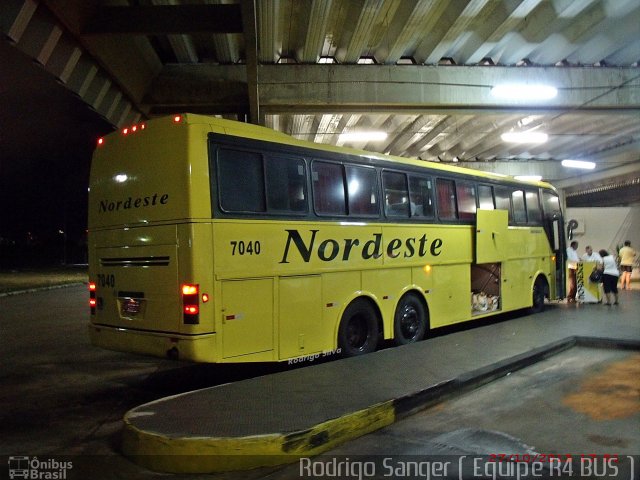 Viação Nordeste 7040 na cidade de Natal, Rio Grande do Norte, Brasil, por Rodrigo S. G Busólogo do Brasil. Número da foto: #2198081.