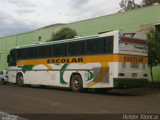Excalibur Transportes 4613 na cidade de Coxim, Mato Grosso do Sul, Brasil, por Helder Alencar. Número da foto: #2199254.