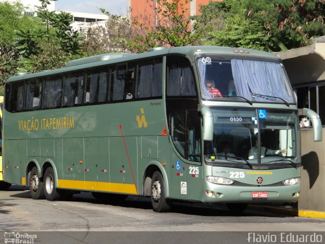 Viação Itapemirim 225 na cidade de São Paulo, São Paulo, Brasil, por Flávio Eduardo. Número da foto: #2198788.