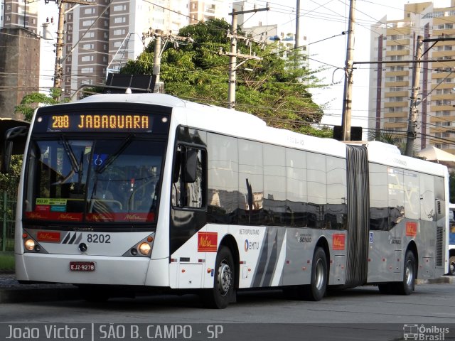 Metra - Sistema Metropolitano de Transporte 8202 na cidade de São Bernardo do Campo, São Paulo, Brasil, por João Victor. Número da foto: #2199324.