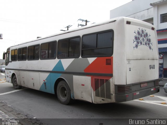 Ônibus Particulares 940 na cidade de Taboão da Serra, São Paulo, Brasil, por Bruno Santino. ID da foto: 2200660.