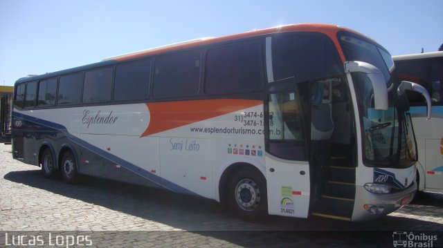 Esplendor Turismo 7070 na cidade de Aparecida, São Paulo, Brasil, por Lucas Lopes. ID da foto: 2202100.