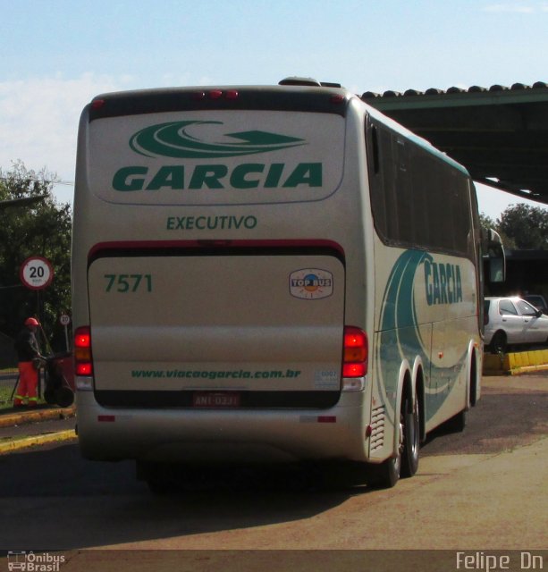 Viação Garcia 7571 na cidade de Cascavel, Paraná, Brasil, por Felipe  Dn. Número da foto: #2203693.