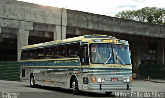 Viação Cometa 7455 na cidade de Curitiba, Paraná, Brasil, por Nilton Félix da Silva. Número da foto: #2204820.