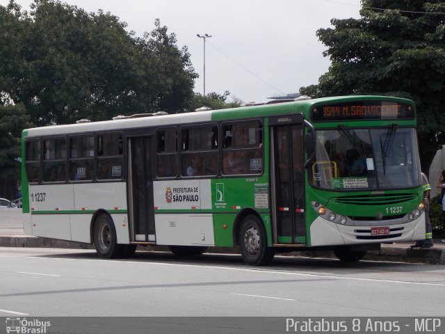 Viação Santa Brígida 1 1237 na cidade de São Paulo, São Paulo, Brasil, por Cristiano Soares da Silva. Número da foto: #2210014.