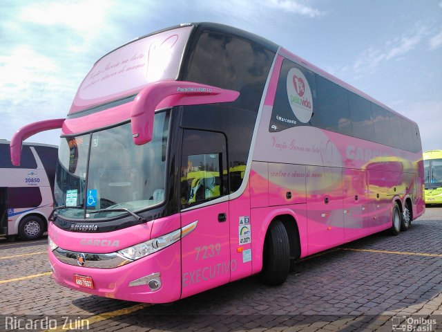 Viação Garcia 7239 na cidade de Londrina, Paraná, Brasil, por Ricardo Zuin. Número da foto: #2158668.