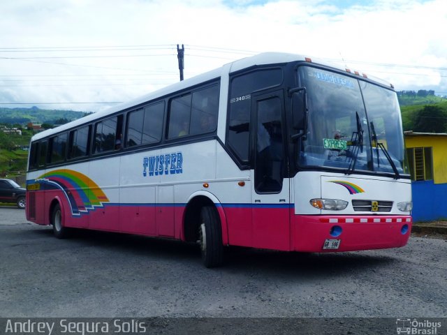 Autotransportes San José a Venecia 14 na cidade de Quesada, San Carlos, Alajuela, Costa Rica, por Andrey Segura Solís. Número da foto: #2160099.