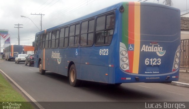 Viação Atalaia Transportes 6123 na cidade de Araxá, Minas Gerais, Brasil, por Lucas Borges . Número da foto: #2159905.