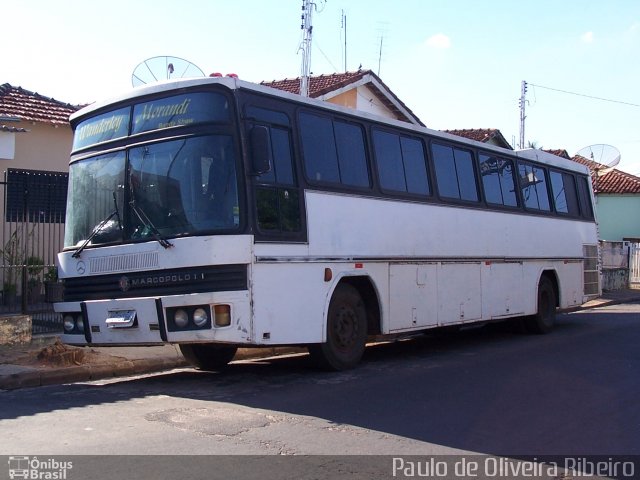 Ônibus Particulares 8199 na cidade de Santa Adélia, São Paulo, Brasil, por Paulo de Oliveira Ribeiro. ID da foto: 2163784.