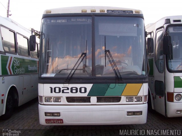 Empresa Gontijo de Transportes 10280 na cidade de Contagem, Minas Gerais, Brasil, por Maurício Nascimento. ID da foto: 2212028.