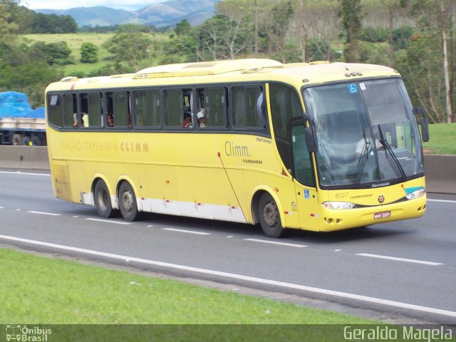 Viação Itapemirim 8027 na cidade de Pindamonhangaba, São Paulo, Brasil, por Geraldo Magela. ID da foto: 2212009.