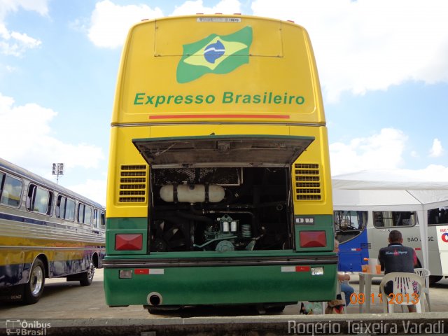 Expresso Brasileiro 5000 na cidade de São Paulo, São Paulo, Brasil, por Rogério Teixeira Varadi. ID da foto: 2228126.