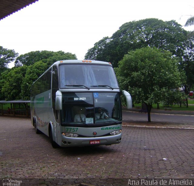 Viação Garcia 7757 na cidade de Iporã, Paraná, Brasil, por Lucas Miranda. ID da foto: 2228747.