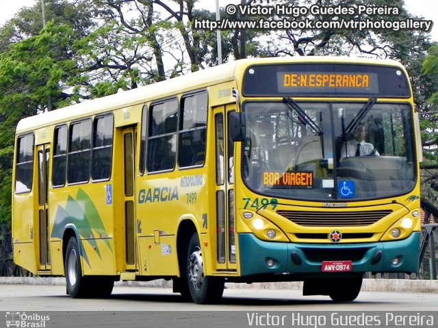 Viação Garcia 7499 na cidade de Maringá, Paraná, Brasil, por Victor Hugo Guedes Pereira. Número da foto: #2229533.