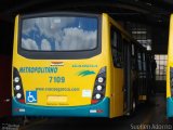 Viação Garcia 7109 na cidade de Londrina, Paraná, Brasil, por Hilo Adorno. Número da foto: #2230288.