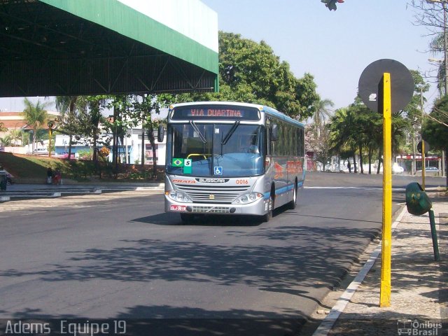 Expresso de Prata 0016 na cidade de Bauru, São Paulo, Brasil, por Adems  Equipe 19. Número da foto: #2233671.