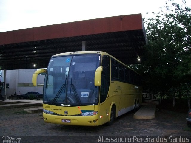 Viação Itapemirim 8019 na cidade de Araguari, Minas Gerais, Brasil, por Alessandro Pereira dos Santos. ID da foto: 2233311.