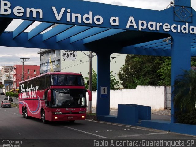 Paulotur 4940 na cidade de Aparecida, São Paulo, Brasil, por Fabio Alcantara. Número da foto: #2235334.