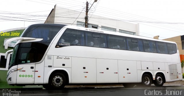Ônibus Particulares 9942 na cidade de Castro, Paraná, Brasil, por Carlos Júnior. Número da foto: #2237397.