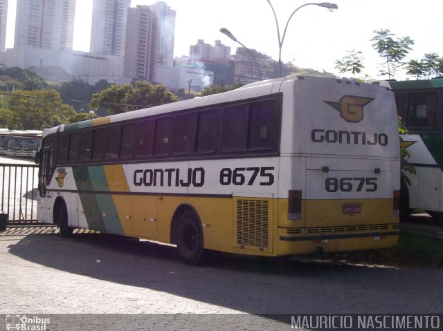 Empresa Gontijo de Transportes 8675 na cidade de Belo Horizonte, Minas Gerais, Brasil, por Maurício Nascimento. ID da foto: 2242711.