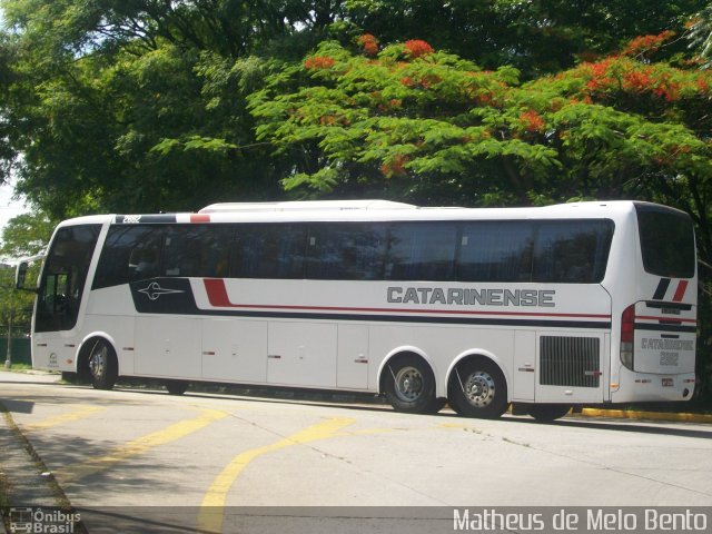 Auto Viação Catarinense 2882 na cidade de São Paulo, São Paulo, Brasil, por Matheus de Melo Bento. ID da foto: 2244236.