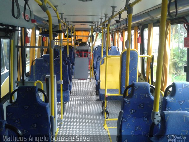 Viação Barra do Piraí Turismo RJ 113.032 na cidade de Valença, Rio de Janeiro, Brasil, por Matheus Ângelo Souza e Silva. Número da foto: #2242802.