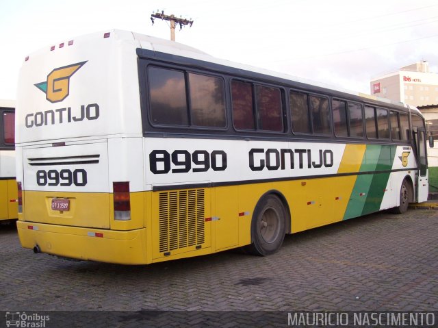 Empresa Gontijo de Transportes 8990 na cidade de Contagem, Minas Gerais, Brasil, por Maurício Nascimento. ID da foto: 2243230.