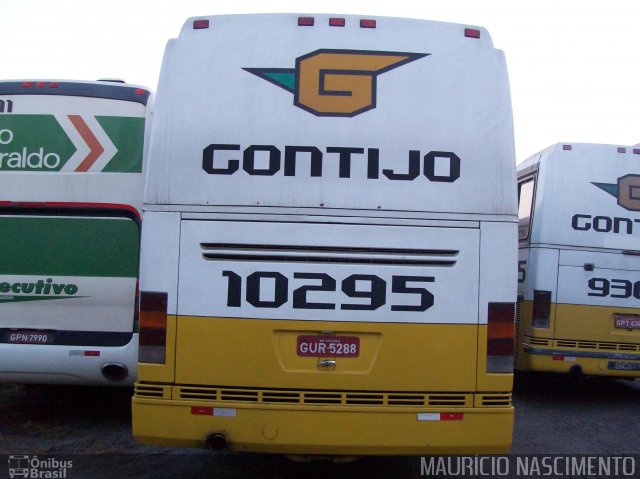 Empresa Gontijo de Transportes 10295 na cidade de Contagem, Minas Gerais, Brasil, por Maurício Nascimento. ID da foto: 2213949.