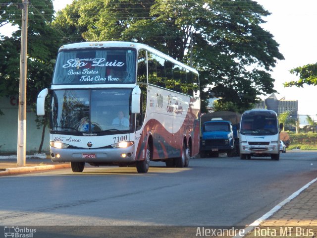 Expresso São Luiz 7100 na cidade de Primavera do Leste, Mato Grosso, Brasil, por Alexandre Rodrigo. Número da foto: #2212497.