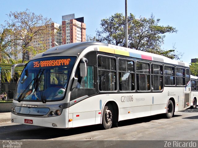 Translitorânea Turística C21006 na cidade de Rio de Janeiro, Rio de Janeiro, Brasil, por Zé Ricardo Reis. ID da foto: 2247578.