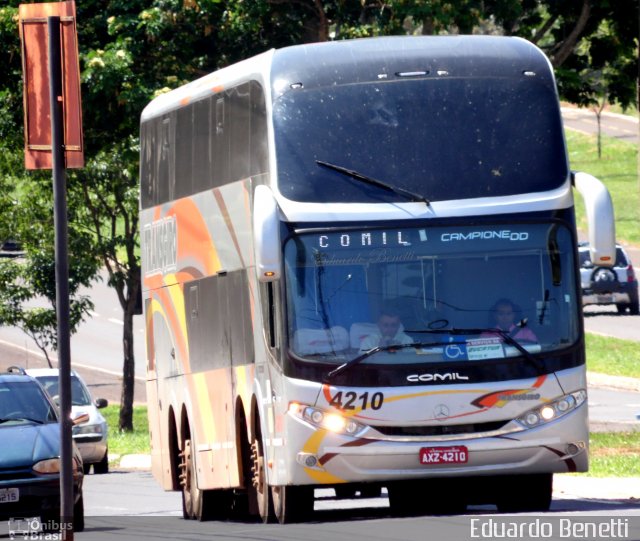 Transgiro Turismo 4210 na cidade de Campo Grande, Mato Grosso do Sul, Brasil, por Eduardo Benetti . Número da foto: #2254755.