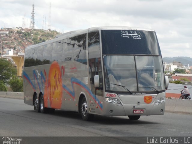 Zutur Turismo 6000 na cidade de Caruaru, Pernambuco, Brasil, por Luiz Carlos de Santana. Número da foto: #2254150.