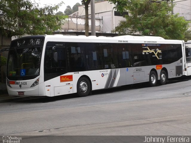 Metra - Sistema Metropolitano de Transporte 5428 na cidade de São Bernardo do Campo, São Paulo, Brasil, por Johnny Ferreira. Número da foto: #2255310.