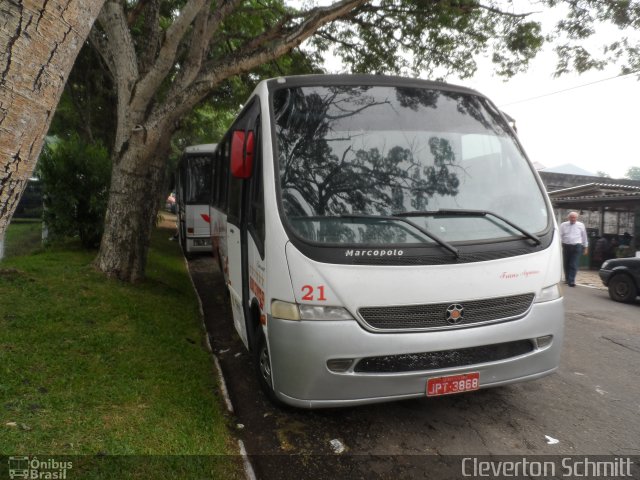 Trans Aguiar Fretamento e Turismo 21 na cidade de Santa Maria, Rio Grande do Sul, Brasil, por Cleverton Schmitt. Número da foto: #2257702.