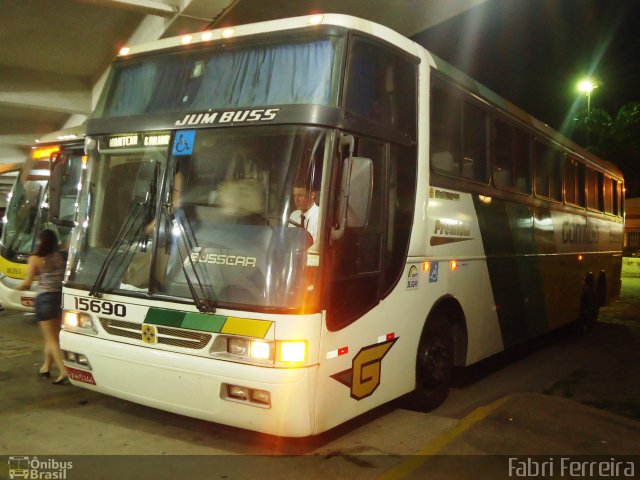 Empresa Gontijo de Transportes 15690 na cidade de Governador Valadares, Minas Gerais, Brasil, por Fabri Ferreira. ID da foto: 2257949.