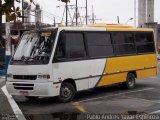 Ônibus Particulares 4327 na cidade de Balneário Camboriú, Santa Catarina, Brasil, por Pablo Andres Yavar Espinoza. Número da foto: #2257834.