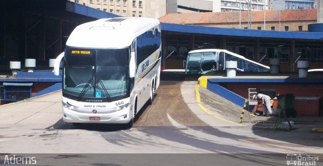 Viação Ouro e Prata 560 na cidade de Porto Alegre, Rio Grande do Sul, Brasil, por Adems  Equipe 19. Número da foto: #2262536.