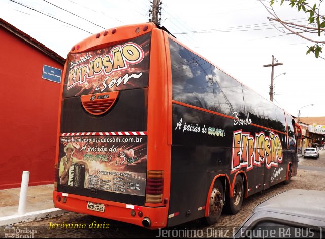 Banda Explosão do Som HXD7239 na cidade de Buriti dos Lopes, Piauí, Brasil, por Jerônimo Diniz. Número da foto: #2261807.