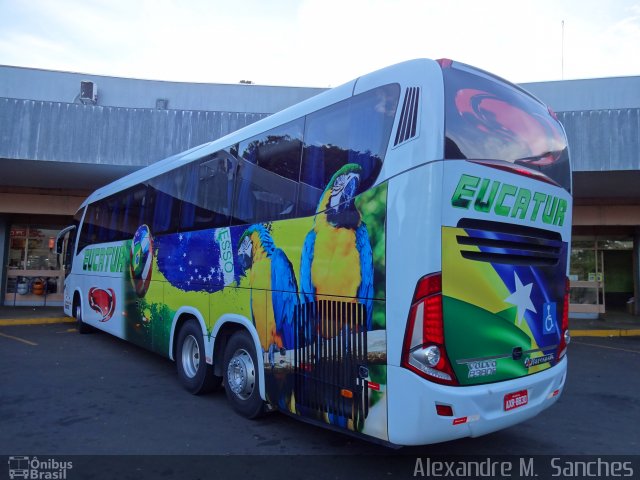 Eucatur - Empresa União Cascavel de Transportes e Turismo 4917 na cidade de Francisco Beltrão, Paraná, Brasil, por Alexandre M.  Sanches. Número da foto: #2268031.